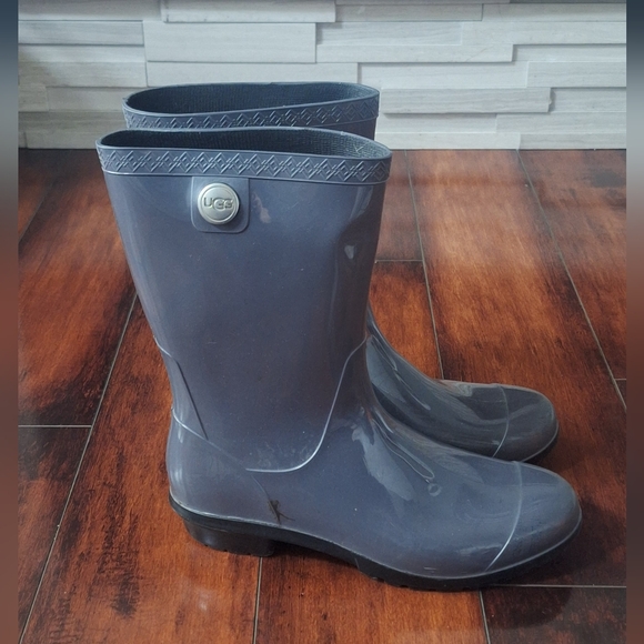 UGG Gray Rubber Rain Boots Size 8 Women’s Waterproof Mid Calf - Picture 5 of 10